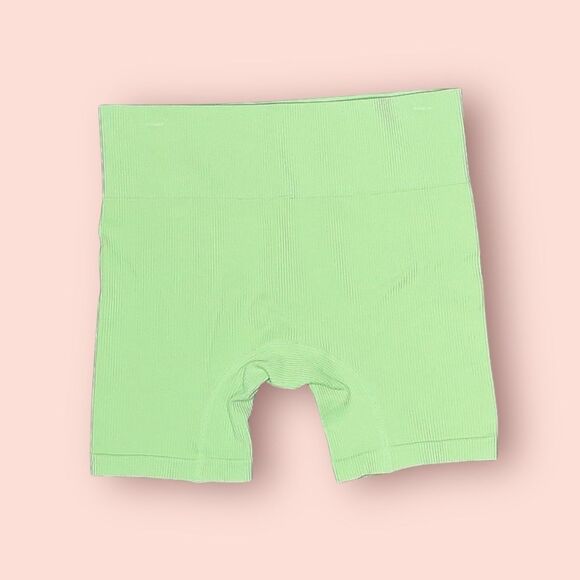 Wild Fable Green High-Rise Wide Waistband Bike Shorts ~ Women’s Various Sizes - Picture 4 of 9